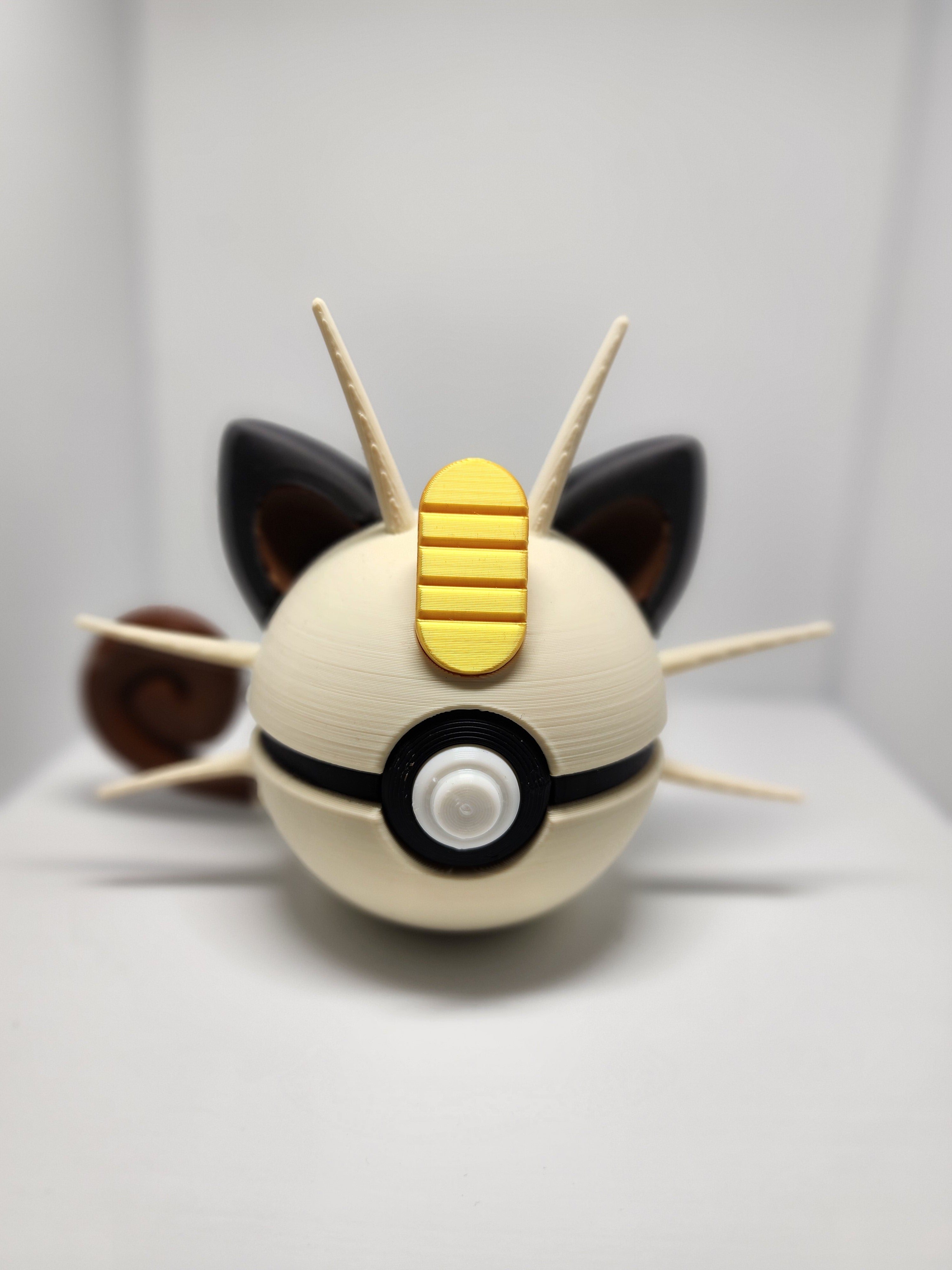 Meowth Ball